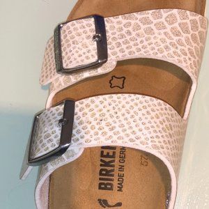 Birkenstock Arizona Sandal size 38 M - New
